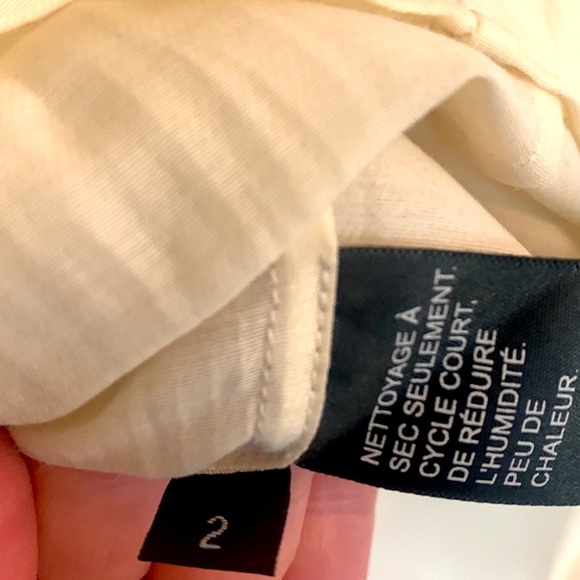 Women’s 2 XS Ivory Cream frilly Ruffle Sleeveless Doncaster career blouse Top - Picture 4 of 5